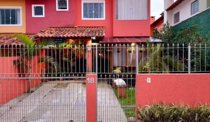 Casa com 3 quartos à venda na Servidão Juvêncio Caetano Marques, 18, Ingleses do Rio Vermelho, Florianópolis, 120 m2 por R$ 490.000