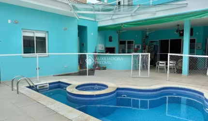Casa com 3 quartos à venda na Rua das Algas, 654, Jurerê, Florianópolis, 269 m2 por R$ 3.850.000