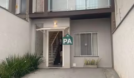 Casa com 3 quartos à venda no Jardim das Acácias, Poços de Caldas  por R$ 680.000