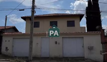 Casa com 3 quartos à venda no Jardim Campos Elísios, Poços de Caldas  por R$ 435.000