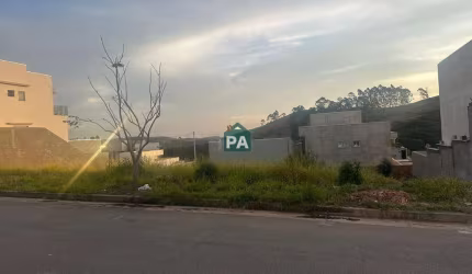 Terreno à venda no Jardins de Florença, Poços de Caldas  por R$ 498.000