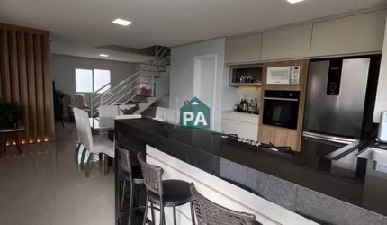 Casa com 3 quartos à venda no Jardim Vitória IV, Poços de Caldas  por R$ 675.000