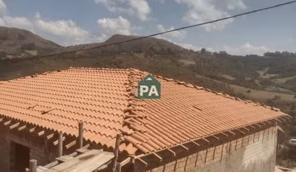 Chácara / sítio com 3 quartos à venda na Zona Rural, Caldas  por R$ 250.000