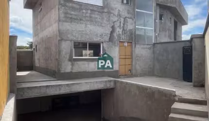 Casa em condomínio fechado com 3 quartos à venda na Vila Caio Junqueira, Poços de Caldas  por R$ 700.000