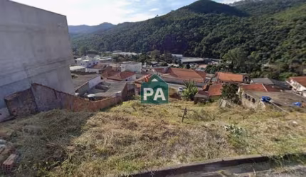 Terreno à venda no Estância São José, Poços de Caldas  por R$ 270.000