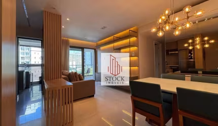 Apartamento com 2 dormitórios à venda, 72 m² por R$ 1.900.000,00 - Moema - São Paulo/SP