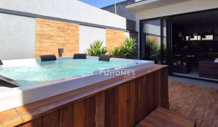 Casa com 3 dormitórios à venda, 174 m² por R$ 1.700.000,00 - Condomínio Dona Lucilla - Indaiatuba/SP