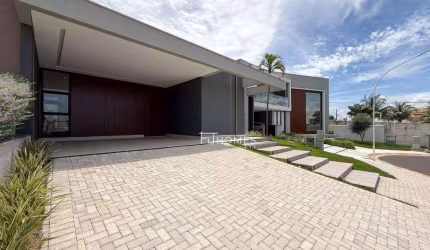 Casa com 3 dormitórios à venda, 220 m² por R$ 2.200.000,00 - Condomínio Dona Maria José - Indaiatuba/SP