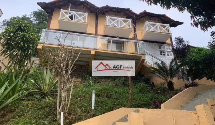 Casa com 3 dormitórios à venda por R$ 980.000 - Itaipu - Niterói/RJ
