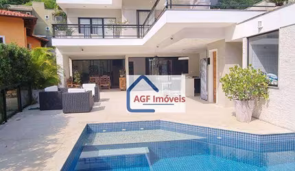Casa com 6 quartos à venda, 443 m² por R$ 3.500.000