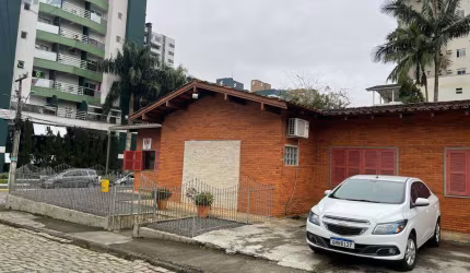 Terreno à venda, 965 m² por R$ 895.000,00 - Vila Nova - Blumenau/SC