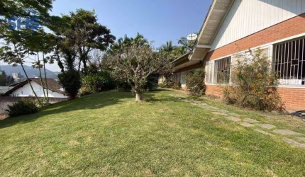 Casa com 5 dormitórios à venda, 404 m² por R$ 2.550.000,00 - Jardim Blumenau - Blumenau/SC
