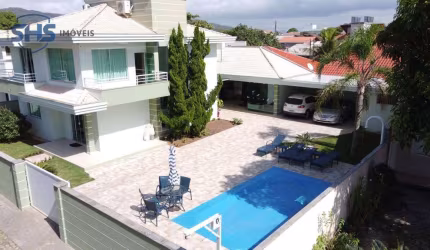 Casa com 4 dormitórios à venda, 276 m² por R$ 2.850.000,00 - Centro - Penha/SC