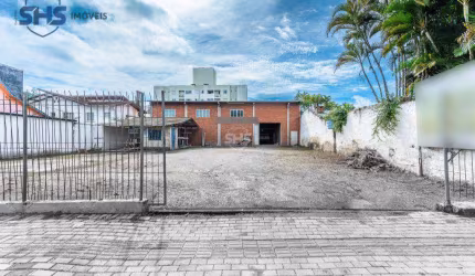 Terreno à venda, 860 m² por R$ 2.350.000,00 - Garcia - Blumenau/SC
