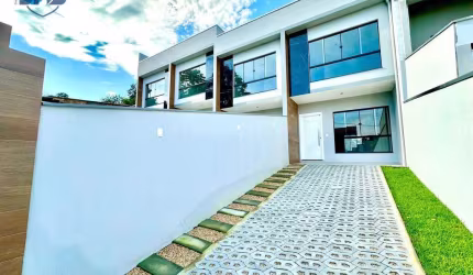 Casa com 2 Suites à venda, 89 m² por R$ 459.000 - Velha - Blumenau/SC