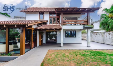 Casa com 3 dormitórios à venda, 248 m² por R$ 2.200.000,00 - Vila Nova - Blumenau/SC
