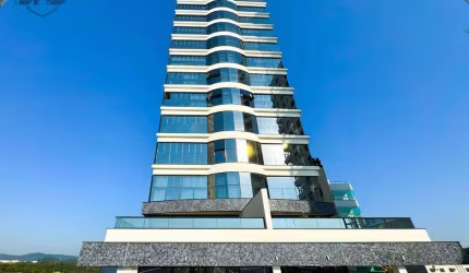 Apartamento com 3 dormitórios à venda, 134 m² por R$ 2.100.000,00 - Centro - Balneário Piçarras/SC
