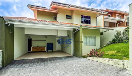 Casa com 3 dormitórios à venda, 250 m² por R$ 1.400.000,00 - Escola Agrícola - Blumenau/SC