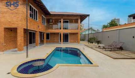 Casa com 4 dormitórios à venda, 500 m² por R$ 1.950.000,00 - Garcia - Blumenau/SC