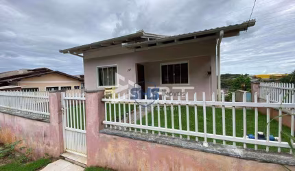 Casa com 2 dormitórios para alugar, 100 m² por R$ 2.270,00/mês - Itoupavazinha - Blumenau/SC