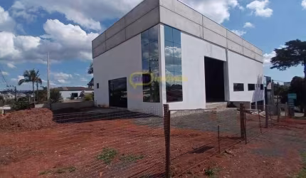 Sala comercial na parte superior em faze de finalização