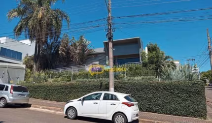 Sala comercial com casa em anexo