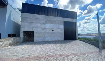 Barracão para locação - Araras