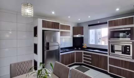 Lindo e mobiliado apartamento no melhor do Nova Brasília!