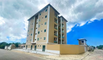 Apartamento com 2 dormitórios à venda, 55 m² por R$ 185.000,00 - Centro - Aquiraz/CE