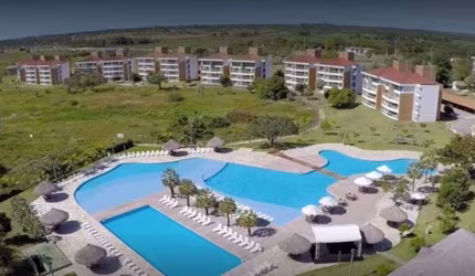 Apartamento com 3 dormitórios à venda, 114 m² por R$ 400.000,00 - Jacunda - Aquiraz/CE