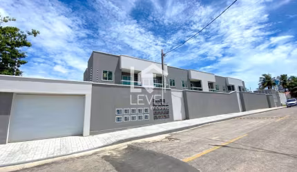 Apartamento com 2 dormitórios à venda, 57 m² por R$ 210.000,00 - Centro - Aquiraz/CE
