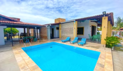 Casa com 7 dormitórios à venda, 430 m² por R$ 550.000 - Praia do Presídio - Aquiraz/CE
