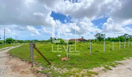 Lote / Terreno Comercial Para Vender no bairro Fagundes em Aquiraz