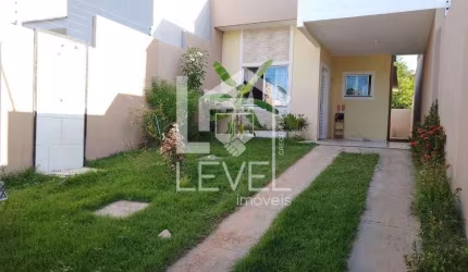 Casa com 2 dormitórios à venda, 81 m² por R$ 185.000,00 - Ancuri - Itaitinga/CE
