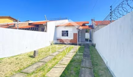 Casa com 3 dormitórios à venda, 80 m² por R$ 225.000,00 - Chácara da Prainha - Aquiraz/CE
