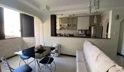Vendo Apt 2/4 com Varanda no Cond. Brisas do Vale