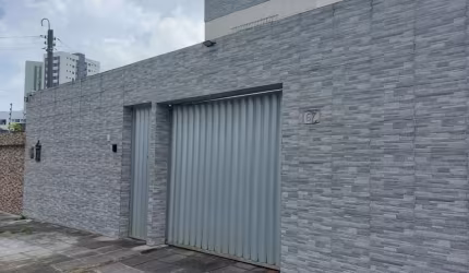 Linda casa com piscina na Iputinga próximo a UFPE