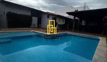 Casa para Venda em Uberlândia, Cidade Jardim, 3 dormitórios, 2 suítes, 1 banheiro, 4 vagas