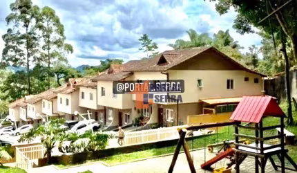 Casa com 3 quartos à venda, 80 m² por R$ 320.000 - Araras - Teresópolis/RJ