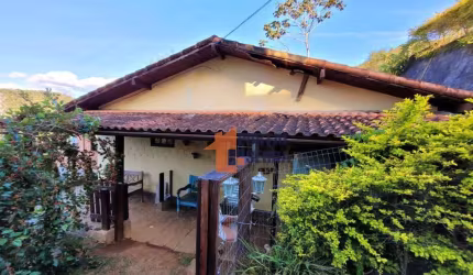 Casa com 3 quartos à venda, 128 m² por R$ 420.000 - Albuquerque - Teresópolis/RJ