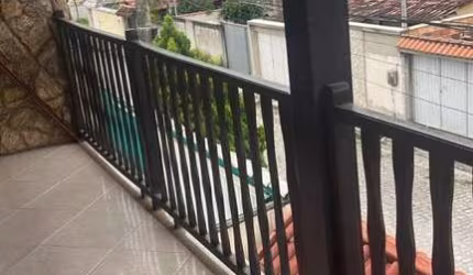 Casa em Condomínio para Locação em Itaboraí, Centro, 3 dormitórios, 1 suíte, 4 banheiros, 1 vaga