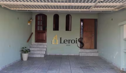 Casa com 3 dormitórios à venda, 185 m² por R$ 470.000,00 - Parque das Indústrias - Itu/SP