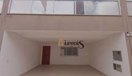 Casa com 3 dormitórios à venda, 137 m² por R$ 650.000,00 - Salto de São José - Salto/SP