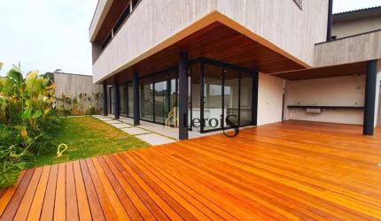 Casa com 4 dormitórios à venda, 340 m² por R$ 3.299.000,00 - Condomínio Villas do Golfe - Itu/SP