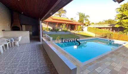 Casa com 5 dormitórios à venda, 460 m² por R$ 1.499.000,00 - Condomínio Colinas do Mosteiro de Itaici - Indaiatuba/SP