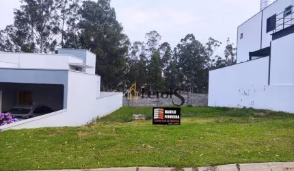 Terreno à venda, 300 m² por R$ 300.000,00 - Condomínio Central Parque - Salto/SP