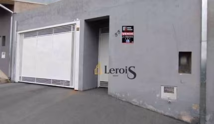 Casa com 2 dormitórios à venda, 60 m² por R$ 475.000,00 - Vila dos Eucaliptos - Salto/SP