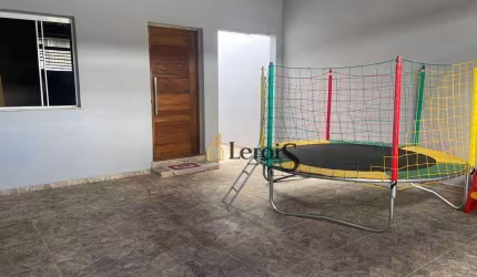 Casa com 2 dormitórios à venda, 115 m² por R$ 480.000,00 - Vila Roma - Salto/SP