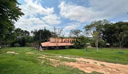 Sítio com 2 dormitórios à venda, 181500 m² por R$ 1.125.000,00 - Zona Rural - Itapetininga/SP