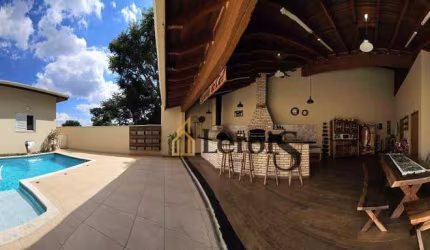 Casa com 3 dormitórios à venda, 142 m² por R$ 1.600.000,00 - Condominio Parque Varvito - Itu/SP